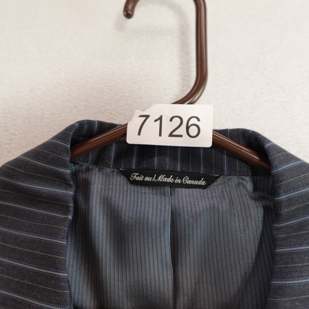 Jack Victor Blazer Mens 44R 100% Wool Blue Vitale CT Pinstripe Three Button Flaw - Picture 16 of 16